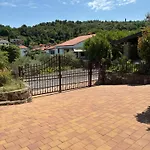 Irena Apartman *