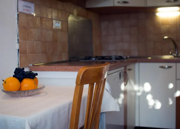 Irena Apartman Izola